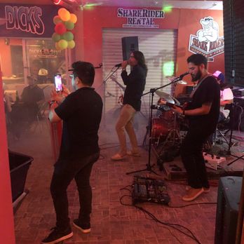 Dick's Dive - Great bands! - Dive Bars Near Me - San Miguel de Cozumel, ROO