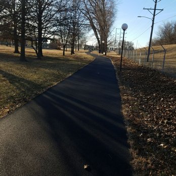 Macken Park - The walking trail - Parks Near Me - North Kansas City, Missouri Macken Park - The walking trail - Parks Near Me - North Kansas City, Missouri