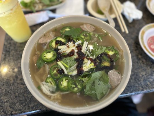 Phở Bình by null