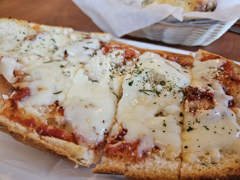 MAMA’S PIZZA GRILLE & ITALIAN BISTRO Updated October 2024 118