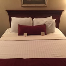 Soft or firm pillows provided. Soft or firm pillows provided.