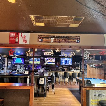 Knock’n Boots Saloon - Center back view - Beer, Wine & Spirits Near Me - Largo, Florida