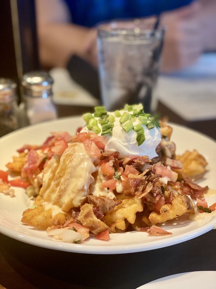 TWIGS BISTRO AND MARTINI BAR Updated August 2024 130 Photos & 170