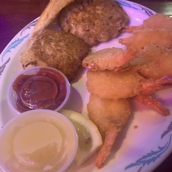 Pirates Cove - shrimpers. probably the best potato pancakes I ever ate - American Near Me - Delavan, Wisconsin