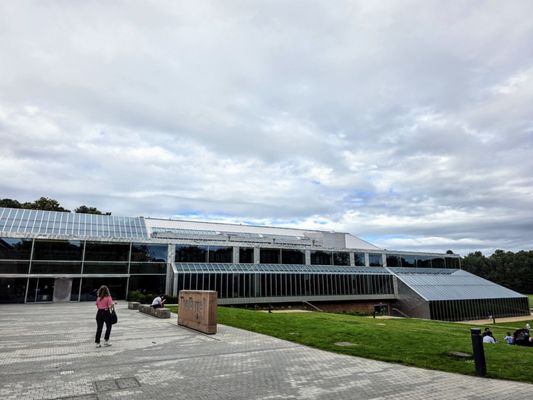 2060 Pollokshaws Rd by null