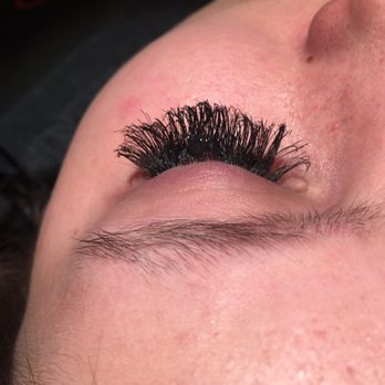 Color My Nails - Here's a prime example of what you don't want your lashes to look like. There's extreme amounts of glue. - Nail Salons Near Me - Las Vegas, Nevada