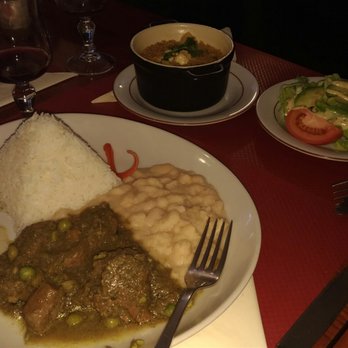 Mi Peru - Seco de cordero (ragoût d'agneau avec haricots blancs et riz) - Peruvian Near Me - Paris, 75 Mi Peru - Seco de cordero (ragoût d'agneau avec haricots blancs et riz) - Peruvian Near Me - Paris, 75