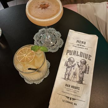 Purl Dive - Mai Tai and Murder Hornet - Arts & Crafts Near Me - La Conner, Washington Purl Dive - Mai Tai and Murder Hornet - Arts & Crafts Near Me - La Conner, Washington