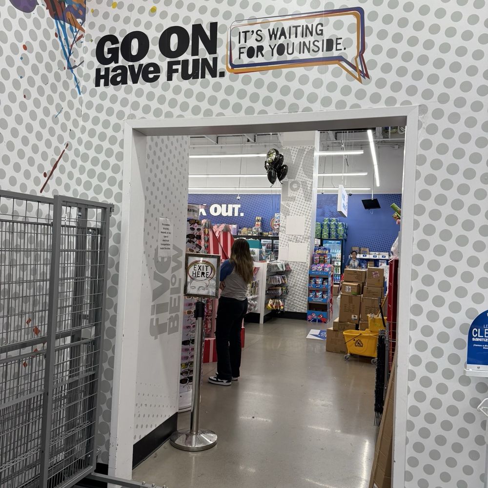 Los Angeles, Ca Used Toy Store Near Me Tossing Toys And