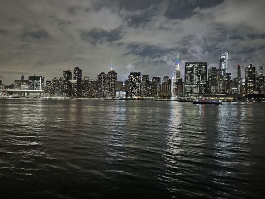 Gantry Plaza State Park by null