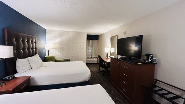Drury Inn & Suites Nashville Airport by null