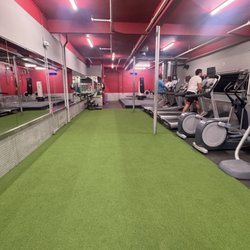 Synergy Fitness Club - Turf floor