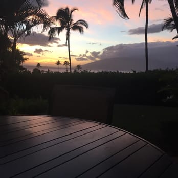 Maui Kamaole Rentals - Unit L103 evening view from the lanai - Vacation Rentals Near Me - Kihei, Hawaii Maui Kamaole Rentals - Unit L103 evening view from the lanai - Vacation Rentals Near Me - Kihei, Hawaii