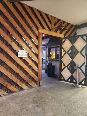 Linger Longer Lounge by null
