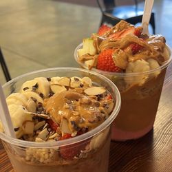 Awake Juice bar - Brain Brew Pro Bowl & PB&J Bowl