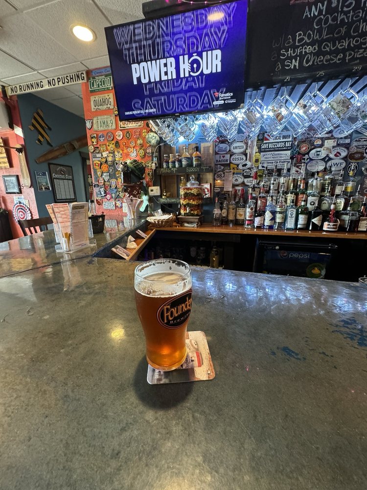 Quahog Republic Dive Bar