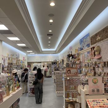 Paperpup Station - Gift Shops Near Me - Los Angeles, California Paperpup Station - Gift Shops Near Me - Los Angeles, California