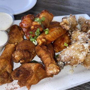 Brick Oven Pizza - Chipotle lime, bbq, garlic Parmesan wings - Pizza Near Me - Kapolei, Hawaii Brick Oven Pizza - Chipotle lime, bbq, garlic Parmesan wings - Pizza Near Me - Kapolei, Hawaii