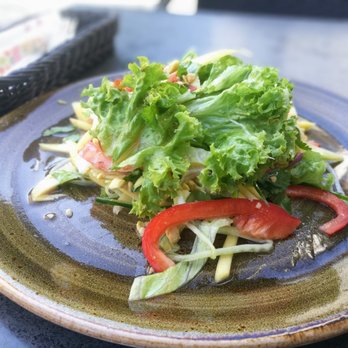 Gingers - Dem "Mango-Salat" fehlt die leichte Schärfe und das frische Zitronengras- Aroma, dass ich mit diesem Salat für gewöhnlich verbinde. - Sushi Bars Near Me - Bonn, NW Gingers - Dem "Mango-Salat" fehlt die leichte Schärfe und das frische Zitronengras- Aroma, dass ich mit diesem Salat für gewöhnlich verbinde. - Sushi Bars Near Me - Bonn, NW