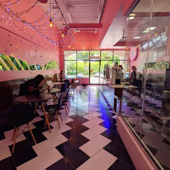 One Zo Boba - Duluth - Inside. View of the shop from the back facing the front. This is pretty much it. All the seating they have. - Bubble Tea Near Me - Duluth, Georgia