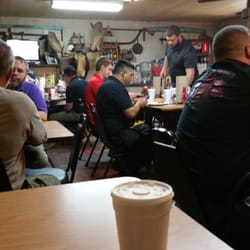 JJ's BBQ - Great smelling bbq, now just waiting in the taste.