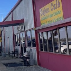 Cajun Cafe - Front entrance