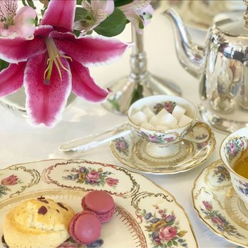 A+B, Etc - Mother's Day 2018 Tablescape - Venues & Event Spaces Near Me - Hahira, Georgia
