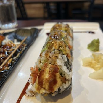Sushi Tsuki - Spider Roll - Japanese Near Me - Schaumburg, Illinois