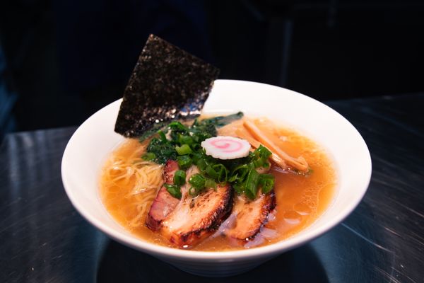 Katsubō Chicken & Ramen by null