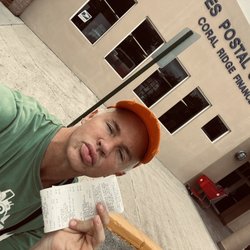 United States Post Office - Dropping off my daughters 30th birthday present!