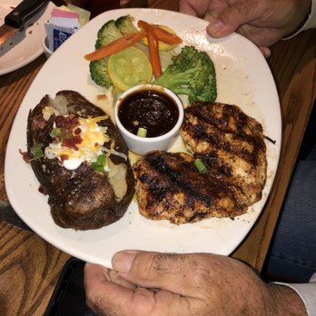 Outback Steakhouse - Grilled chicken on a Barbie - Steakhouses Near Me - Colonial Heights, Virginia
