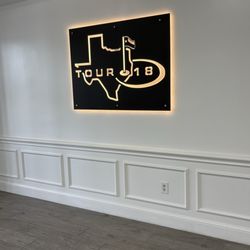 Tour 18 Golf Course Houston - Love this sign inside the front entrance