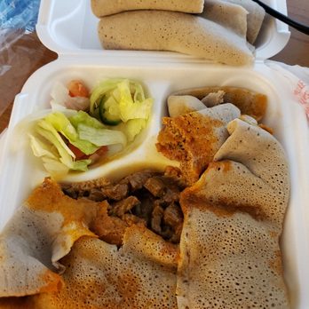 Bole Ethiopian Restaurant - Bole beef tibs, salad and injera. - Ethiopian Near Me - Atlanta, Georgia Bole Ethiopian Restaurant - Bole beef tibs, salad and injera. - Ethiopian Near Me - Atlanta, Georgia