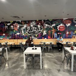 Pana's - Inside