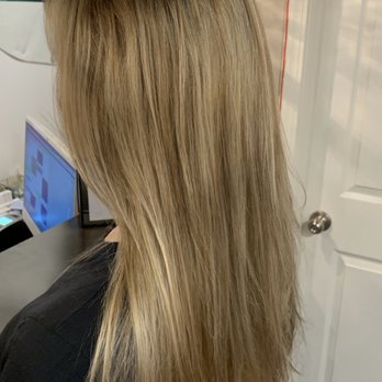 Salon Beleza - Thanks for the gorgeous natural highlights, Gina! - Hair Salons Near Me - Port Townsend, Washington Salon Beleza - Thanks for the gorgeous natural highlights, Gina! - Hair Salons Near Me - Port Townsend, Washington