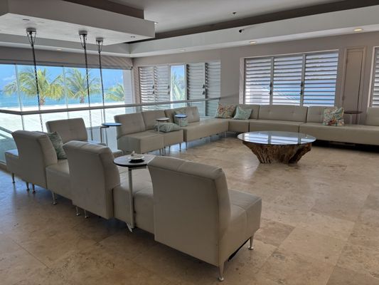 Vivo Beach Club by null