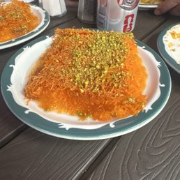 Knafeh