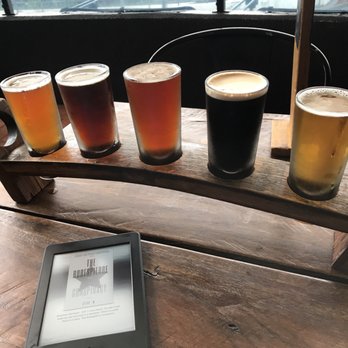 4 Pines Brewing Company - Beer Bar Near Me - Manly, NSW 4 Pines Brewing Company - Beer Bar Near Me - Manly, NSW