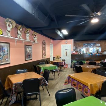 Mario's Mexican Restaurant - Inside - Mexican Near Me - Hutto, Texas Mario's Mexican Restaurant - Inside - Mexican Near Me - Hutto, Texas