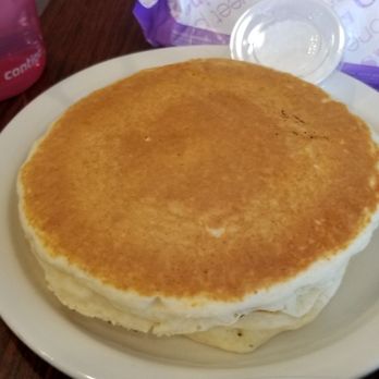 Cinnamon Pancake House - Delicious thick & fluffy pancakes - Breakfast & Brunch Near Me - Naperville, Illinois
