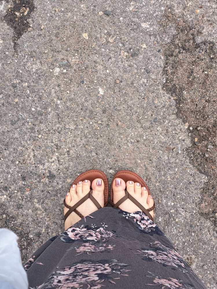 That Awesome Hair Place Logo