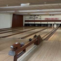 Oakland Park Bowling Lanes - Aunt finishing her turn!