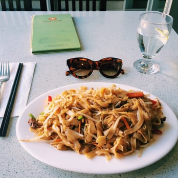 King's Café - Table for 1. - Vegetarian Near Me - Toronto, Ontario King's Café - Table for 1. - Vegetarian Near Me - Toronto, Ontario