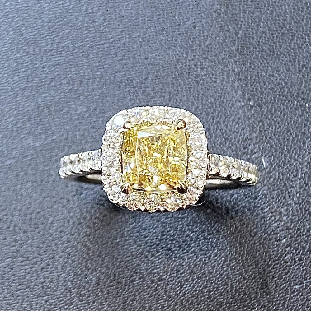 PARADISE JEWELRY 20 Photos 440 State Rd, Dartmouth, Massachusetts