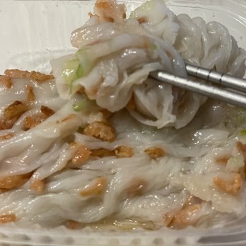 Double Red - Freshly-made Dried shrimp steamed rice noodle - delicious!! And generous toppings - Cantonese Near Me - Brooklyn, New York