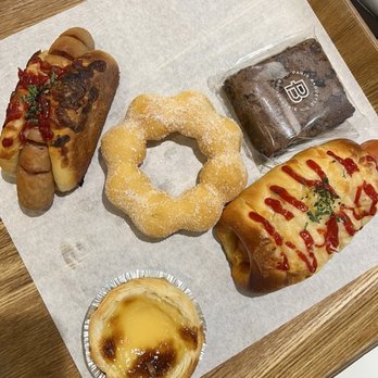 Paris Baguette - Bakeries Near Me - Buena Park, California