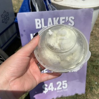 Blake's Orchard & Cider Mill - Fruits & Veggies Near Me - Armada, Michigan