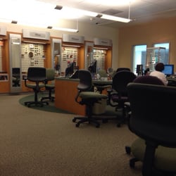 Kaiser Permanente Vision Essentials Optical Center - Santa Clara - Plenty to choose from.