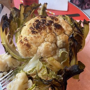 Miznon - Cauliflower appetizer - Middle Eastern Near Me - Paris, 75