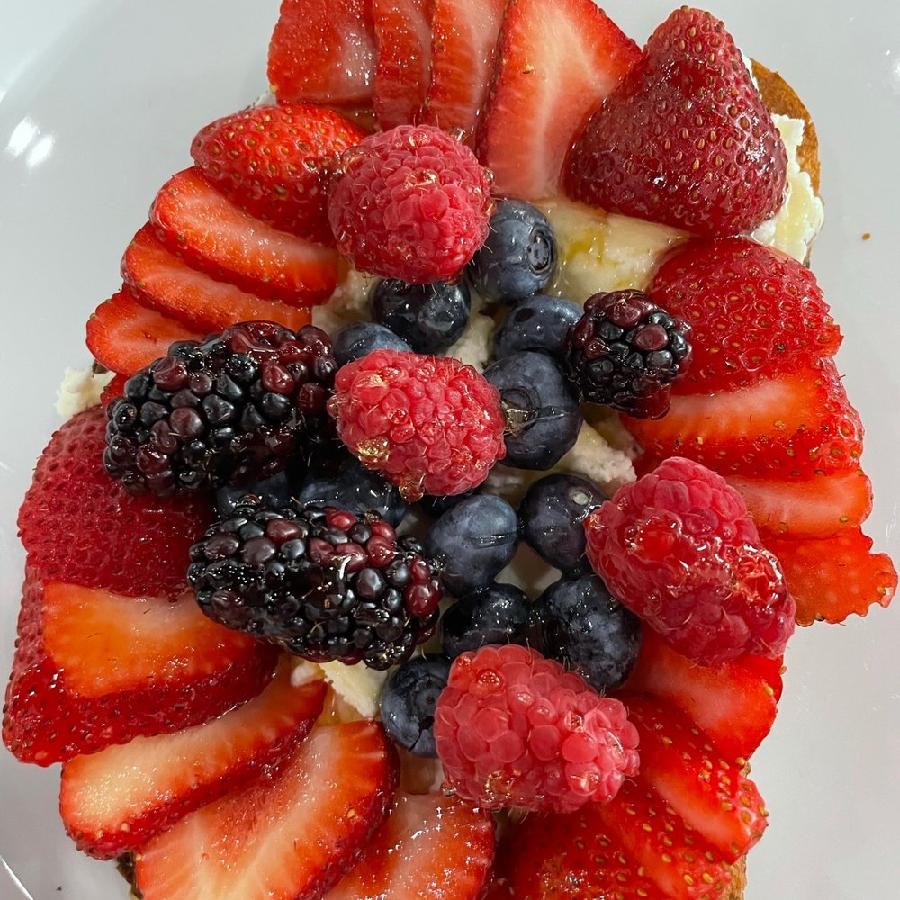 Trumbull Cafe & Grill - Marscapone and berry toast with raw honey drizzle - Cafes Near Me - Trumbull, Connecticut Trumbull Cafe & Grill - Marscapone and berry toast with raw honey drizzle - Cafes Near Me - Trumbull, Connecticut